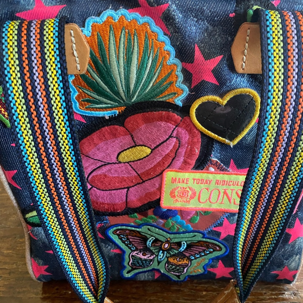 Adorable conzeula bag some normal wear but overall great shape see photos